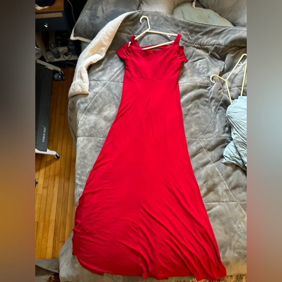 Red, Size 10 Melanie Lynn dress. Long with slit, worn once. - Picture 3 of 6
